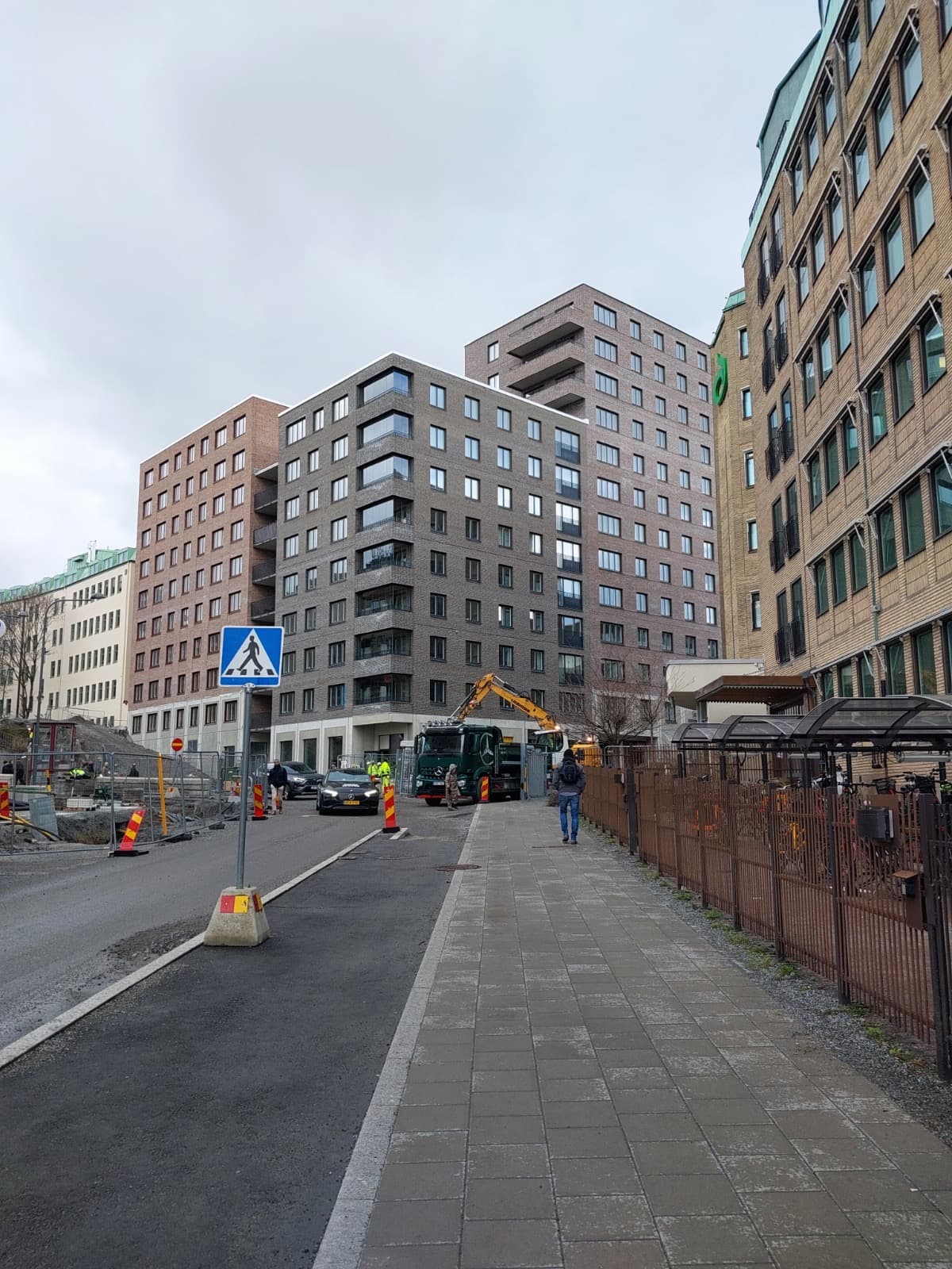Gladan 3 — montāžas darbi būvlaukumā, 1. attēls